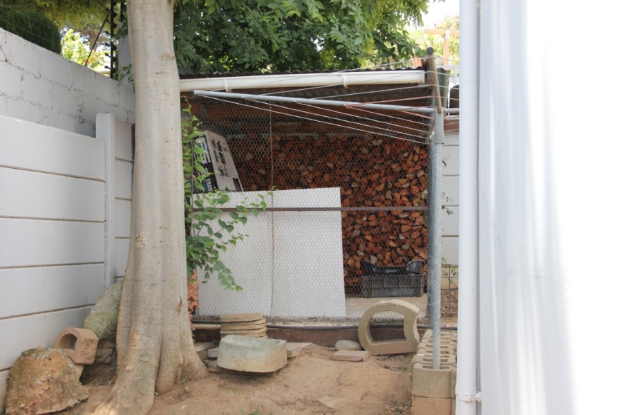 To Let 3 Bedroom Property for Rent in Heldervue Western Cape